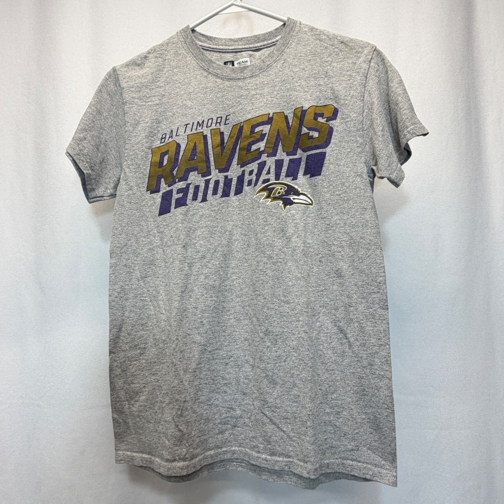 Baltimore Ravens T-Shirt Mens Small Gray NFL Team Apparel Graphic Football Tee